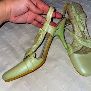 XOXO | green heel sandals | size 7,5